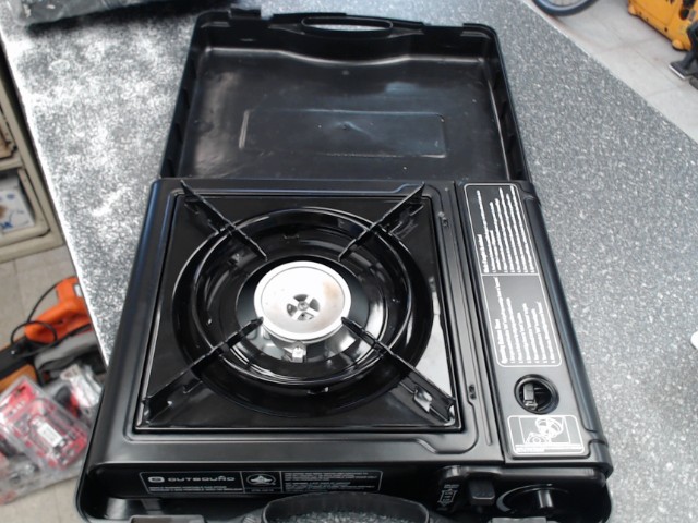Portable outdoor gas stove