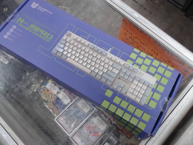 Clavier gaming blanc+fils (boite)