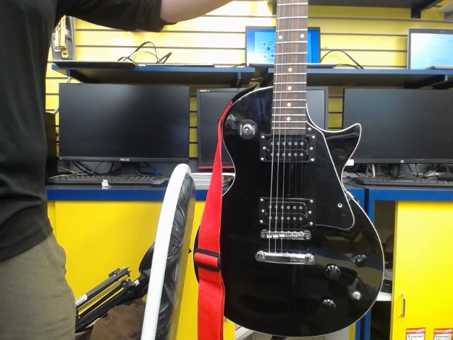 Guitar noir univox