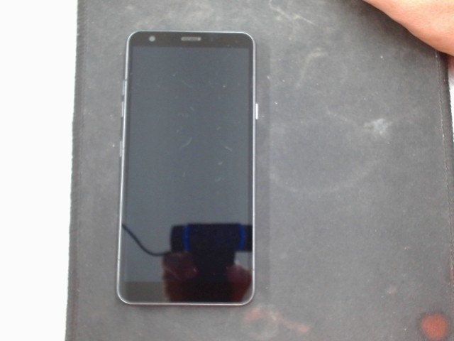 Telephone lg k30