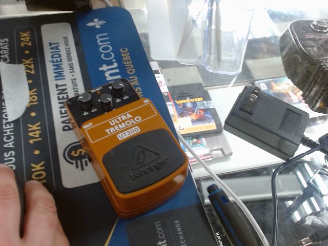 Pedale ultra tremolo