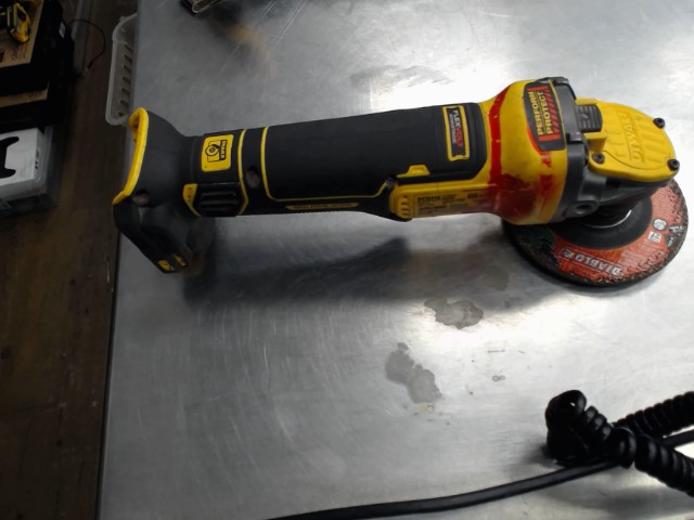 Grinder dewalt sans batterie