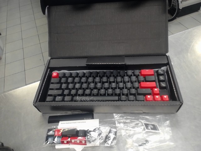 Mechanical gaming keyboard