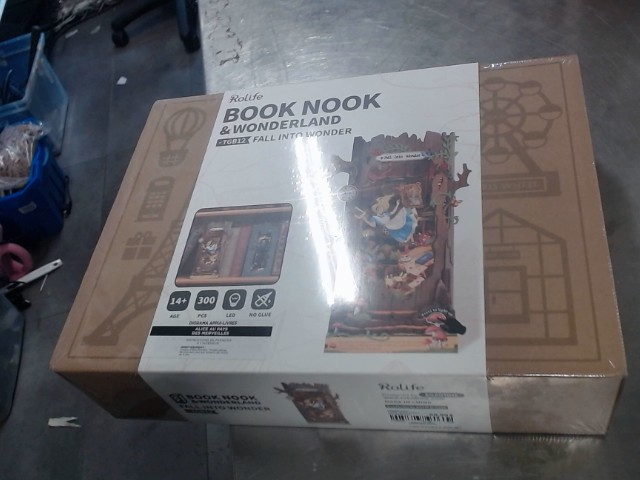 Book nook et wonderland