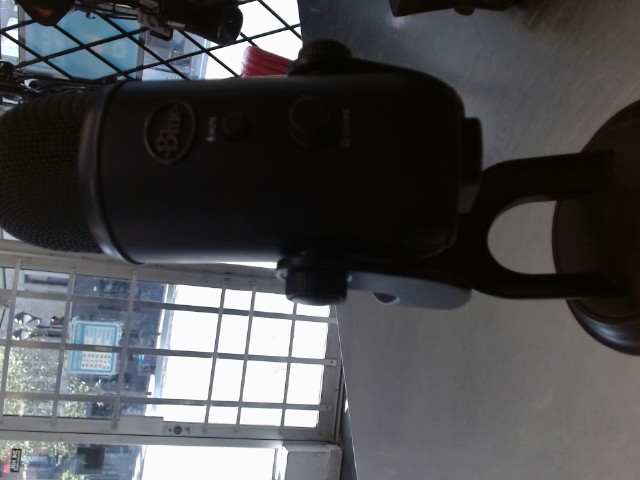 Microphone blue
