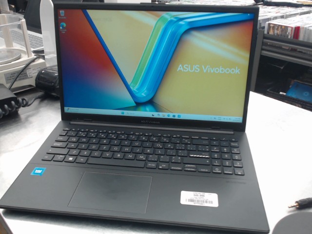 Laptop gris intel n100 8gb