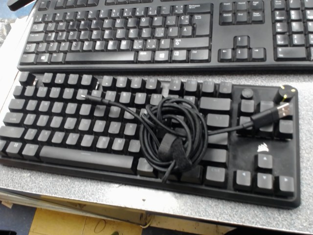 Clavier 60% tenkeyless
