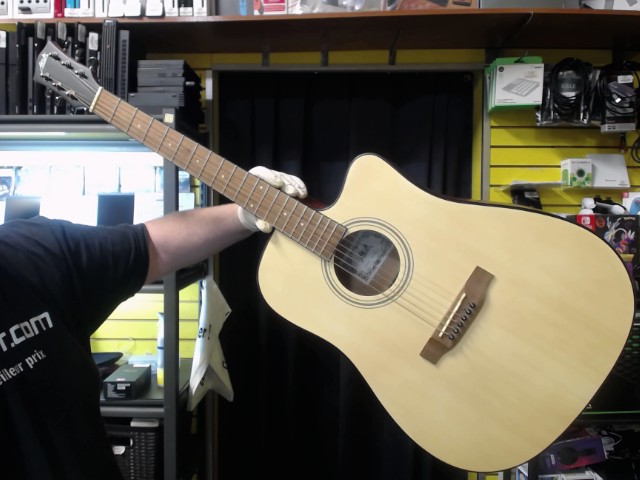 Guitare acoustique comme neuve