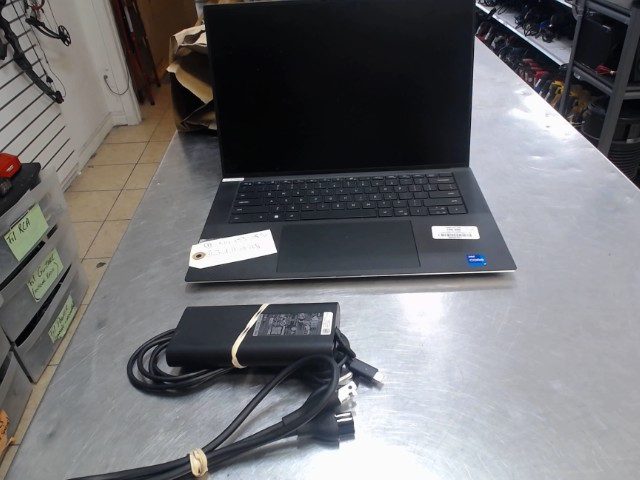 I7/32gram/1tossd/trx3050/+ charg win 11