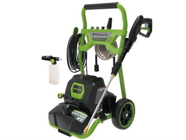 Greenworks pressure washer