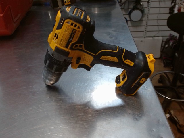 Drill 20v no batt