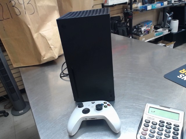 Xboxe serie x avc manette