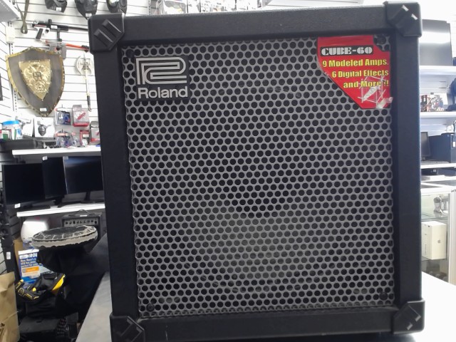 Amplie avec effects roland