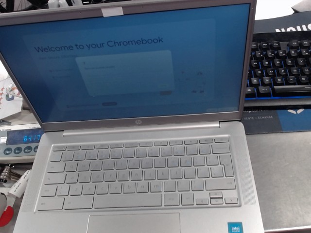 Laptop hp chromebook gris + chargeur