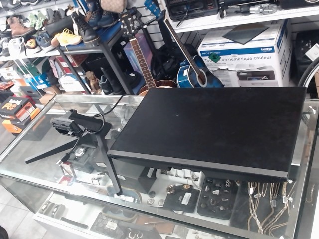 Monitor samsung avec stand