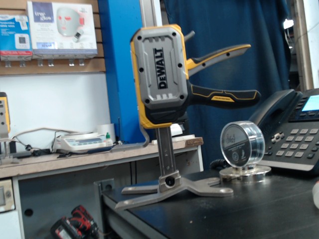 Construction lifter