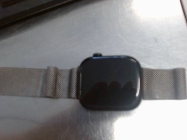 46 mm apple watch noir