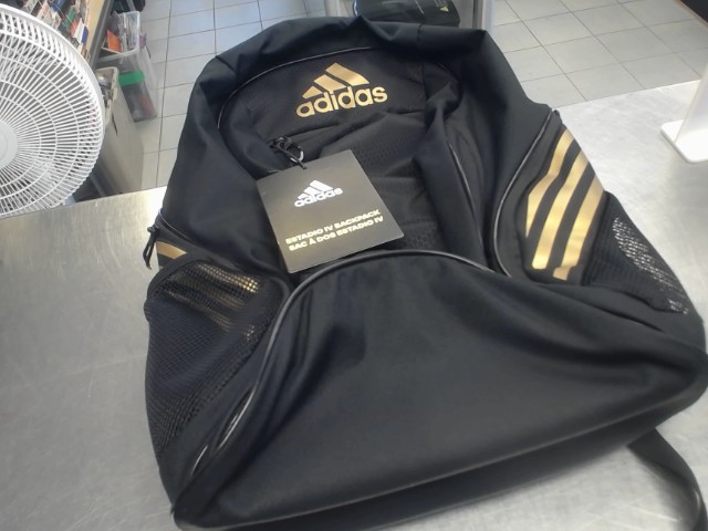 Sac a dos adidas neuf