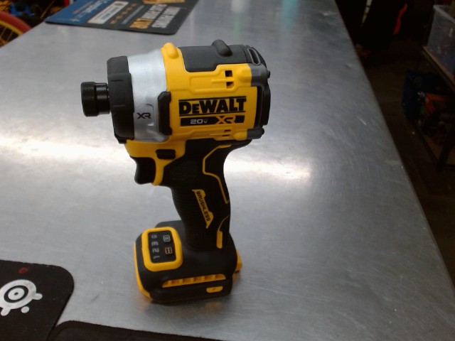 Impact driver dewalt