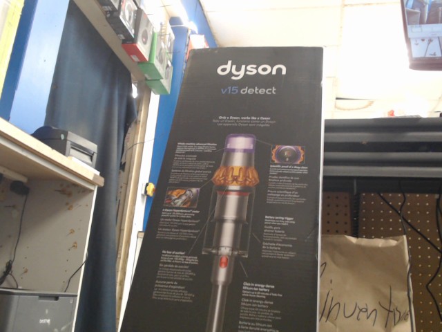 Aspirateur v15