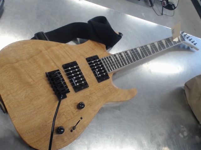 Electrique guitar archtop mink oil