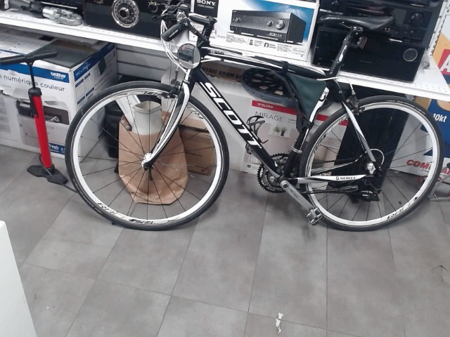 Velo noir et blanc