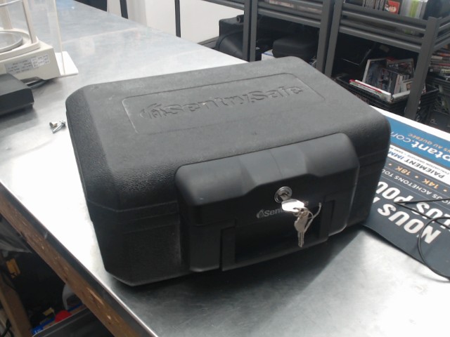 Petit coffre de suret� plastique +2 keys
