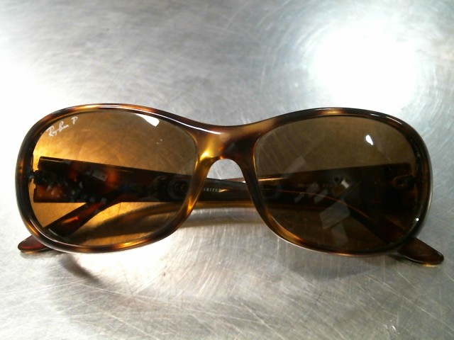 Lunette de soleil rayban femme brun pol
