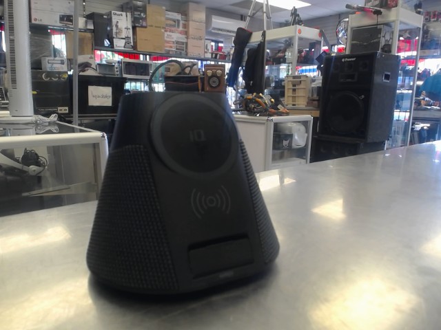 Speaker bluetooth