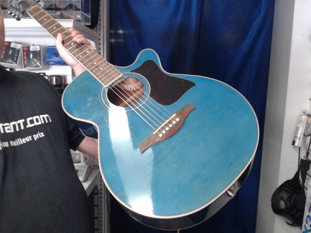 Guitare acoustique bleu + etui