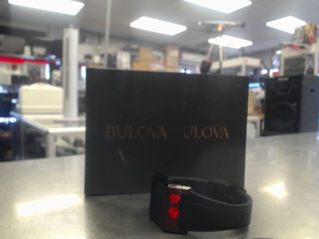 Montre digital bulova