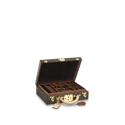Louis vuitton jewelry case monogram canv