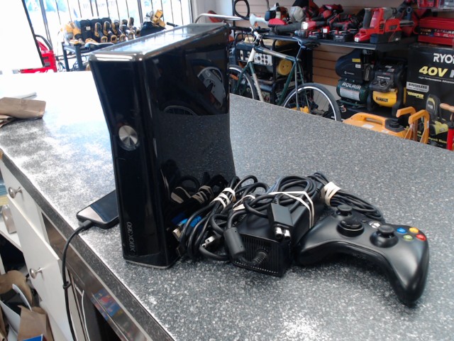 Xbox 360+fils+man