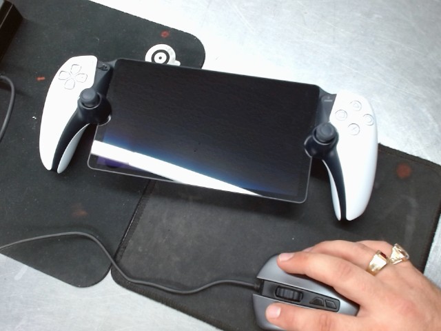 Ps5 portatif bonne condition sans fils