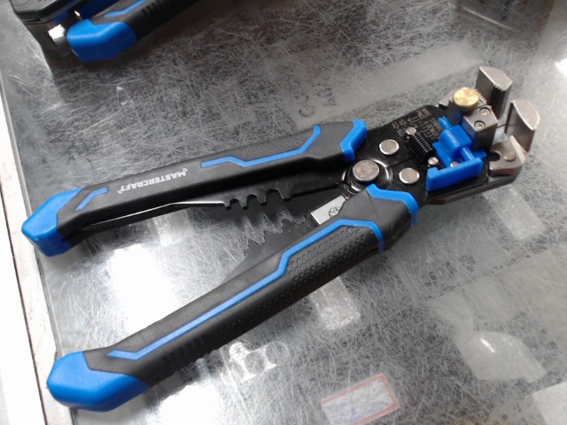 Pince a denuder calibre 10 a 24