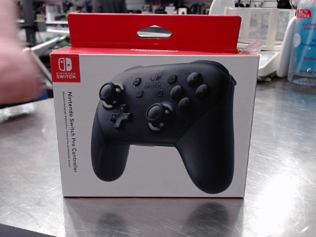 Switch pro controller in box