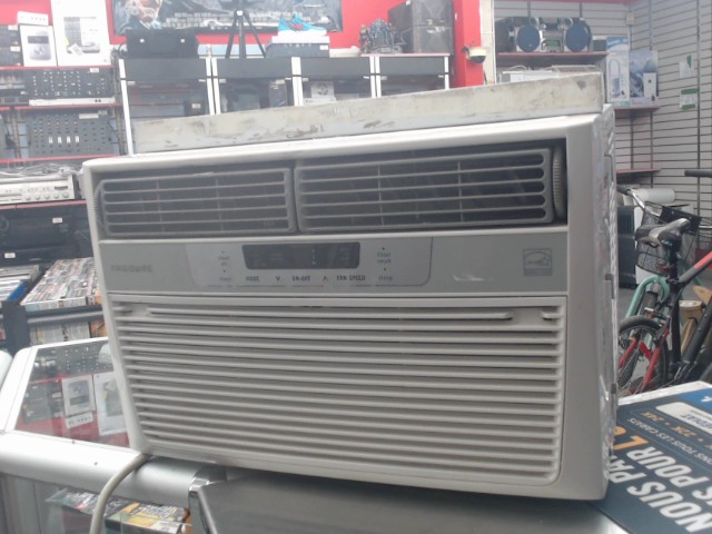 Climatiseur fenetre 8000btu