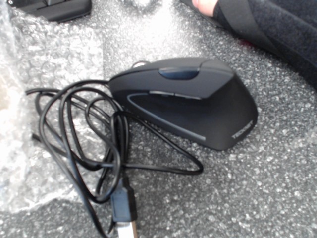 Wired mouse