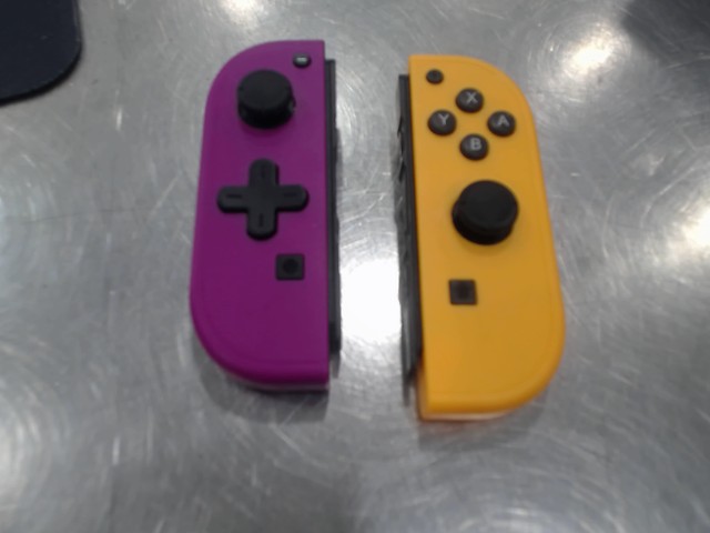 Mannettes de switch fake