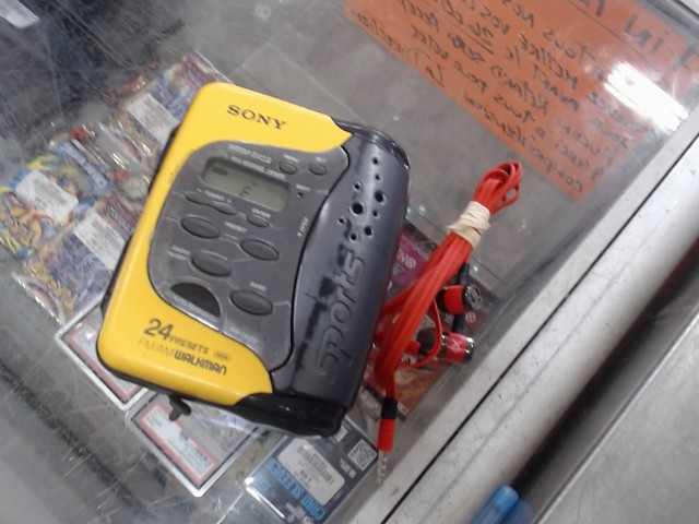 Walkman a cassette/radio fm/am