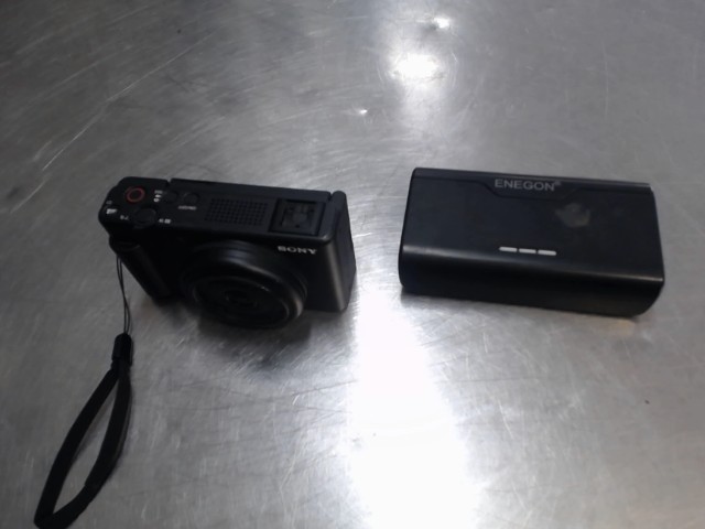 Camera sony + 3 batterie + chargeur
