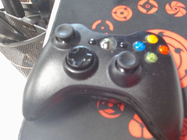 Manette noir 360