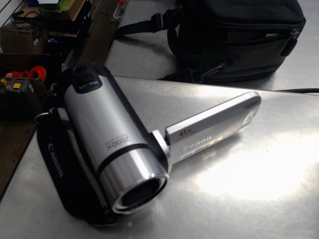 Camera video canon 2000x digital zoom