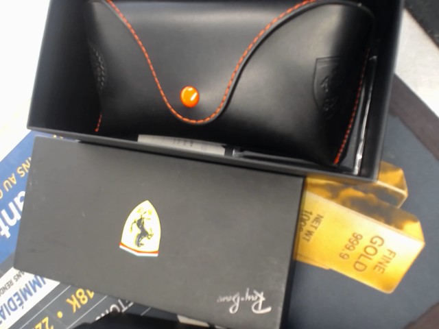 Lunette ray ban ferarri