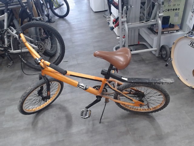 Bmx orange