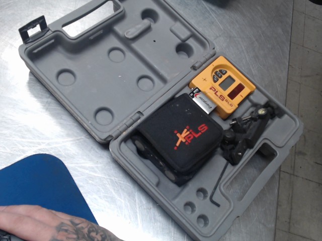 Pls 180 laser ds boite