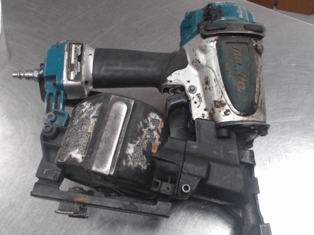 Outils cloueuse a air uses makita