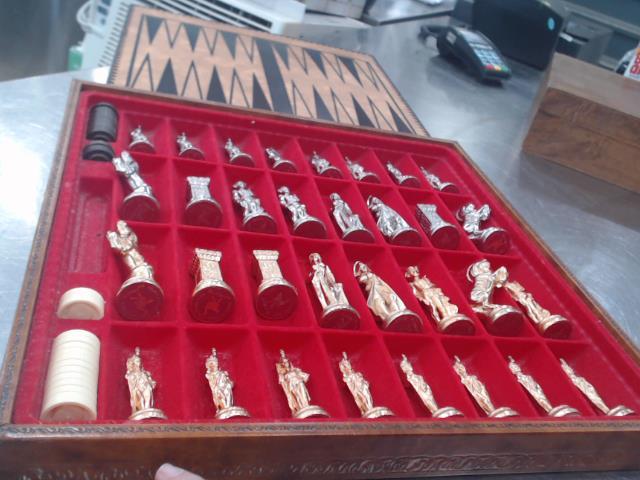 Jeux d echec et dame en cuir piece metal