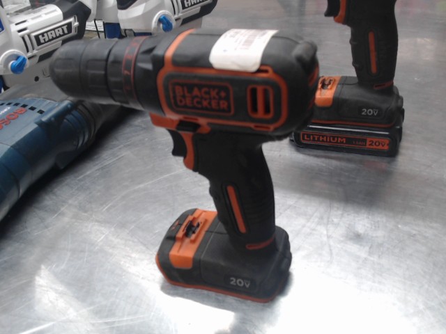 Drill black et decker avec batt 20v 1.5a