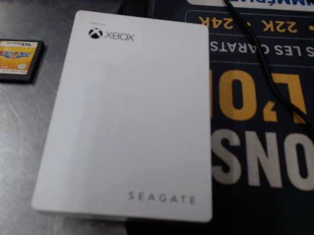 External hard drive 2tb